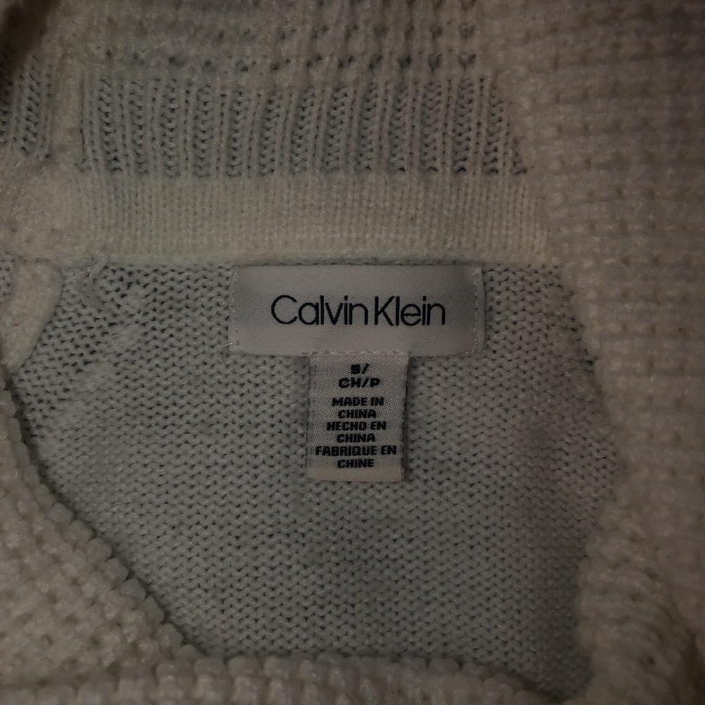 Sweater - Picture 2 of 3